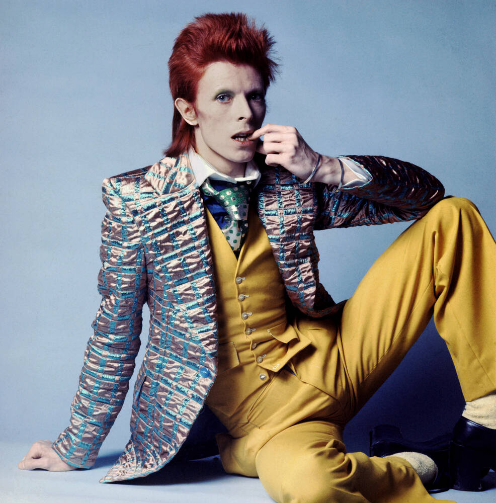 Retrato artístico inspirado en David Bowie 3